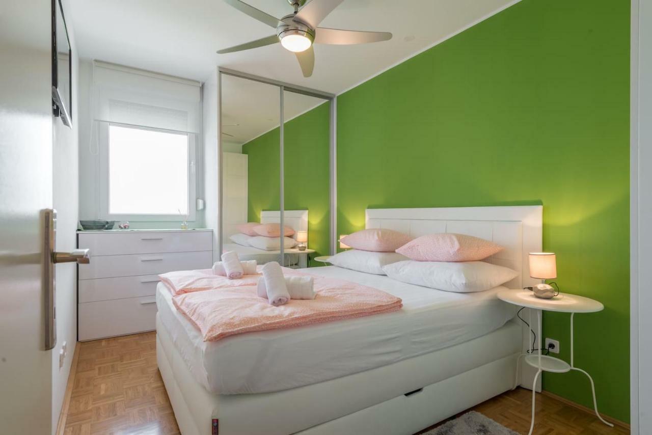 Apartman "Bubi" Сплит Екстериор снимка